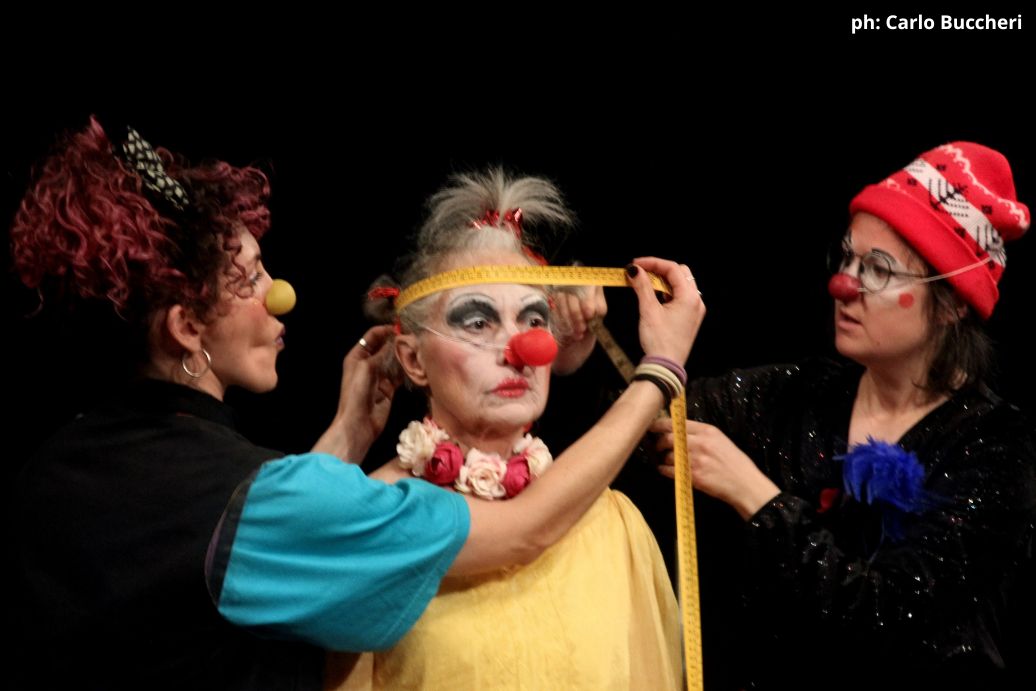 DANZA IL TUO CLOWN